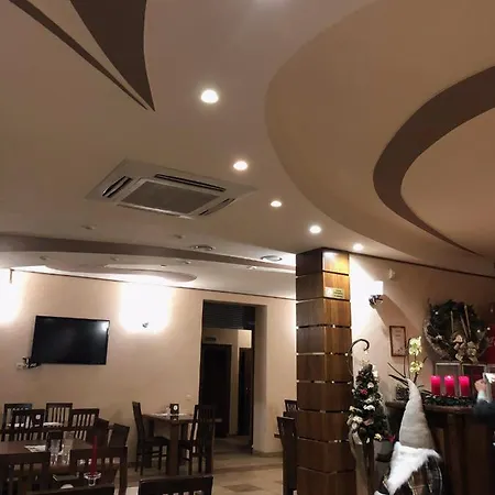 Oda ve Kahvaltı Orhideya *