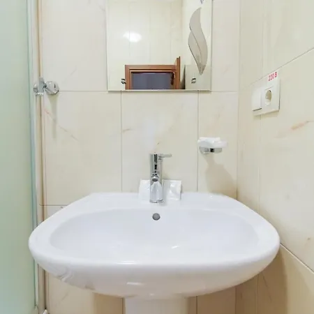 Orhideya Bed & Breakfast Lviv